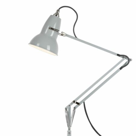 step-by-step guide for clamp lamp setup