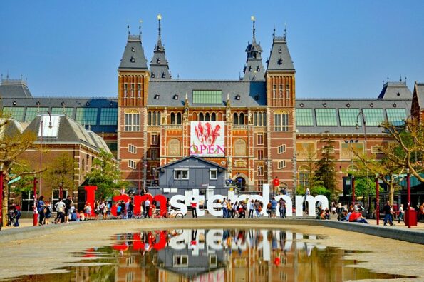 Tourist Attractions in Amsterdam Tourist Attractions in Amsterdam